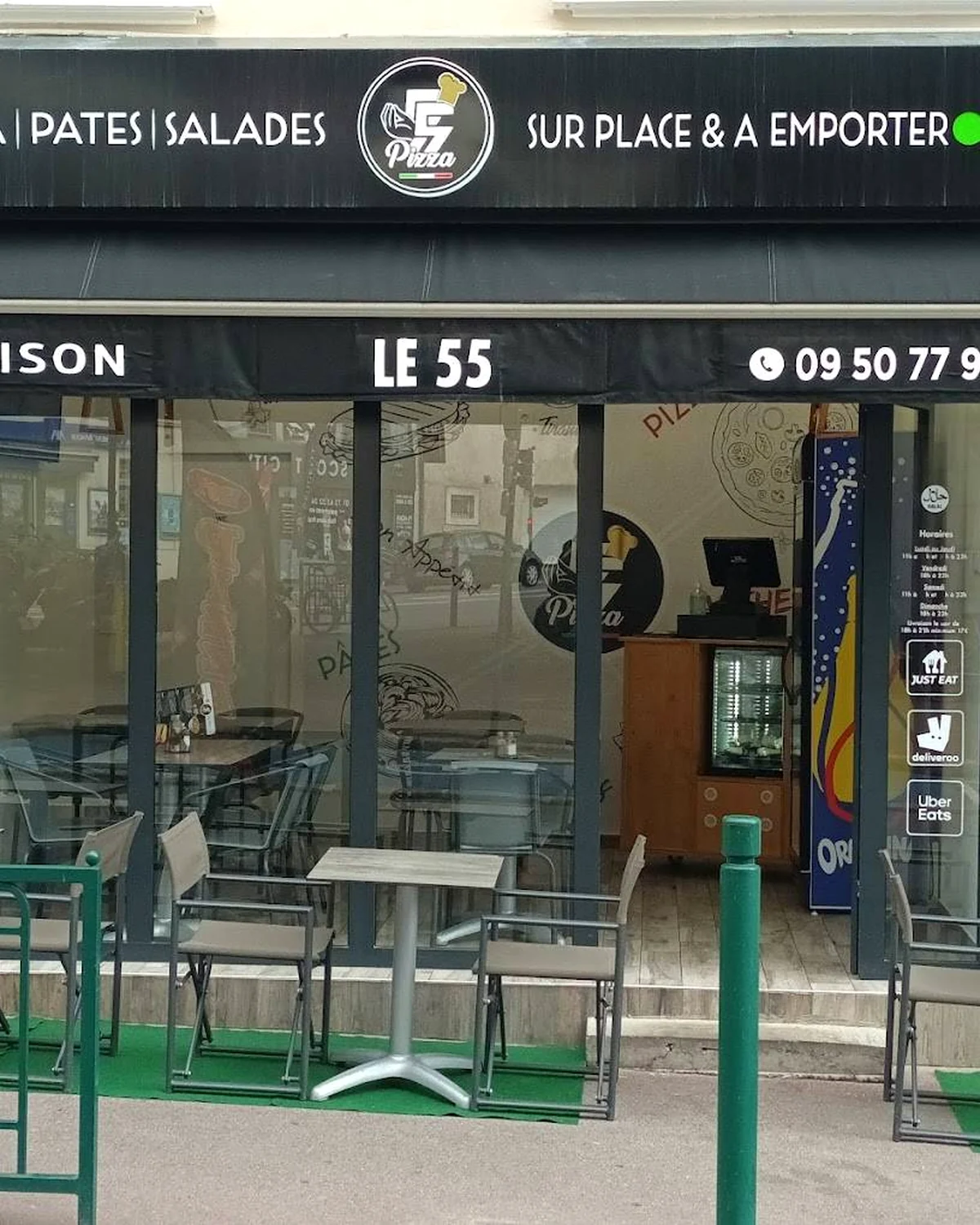 Façade du restaurant LE 55 à Suresnes